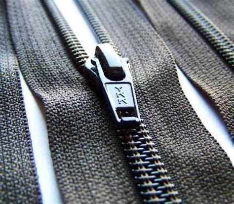 ykk zippers website.